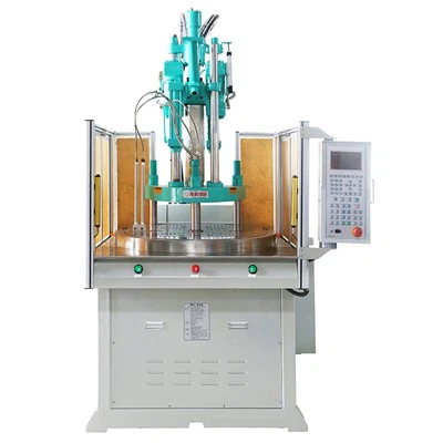 Stolný stroj na vstrekovanie plastov